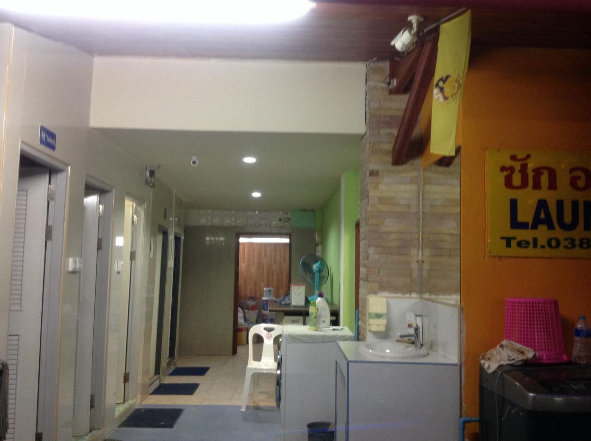 Bambus Motel Jomtien Beach Exterior photo